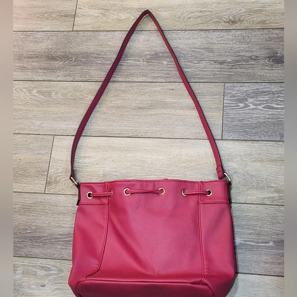 Huser Hot Pink Medium Bucket Bag Purse